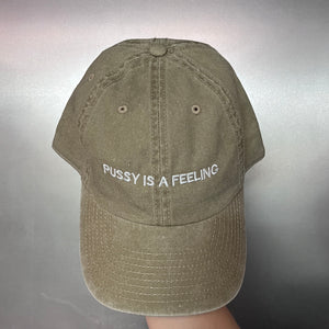 PUSSY IS A FEELING washed beige šiltovka
