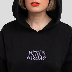 PUSSY IS A FEELING x MISHA oversize mikina v čiernej farbe