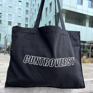 CUNTROVERSY Čierna taška na plece 