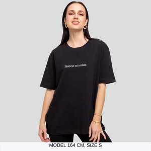 SLUŠNOSŤ MI NESLUŠÍ (BÁSNENIE) BLACK T-SHIRT